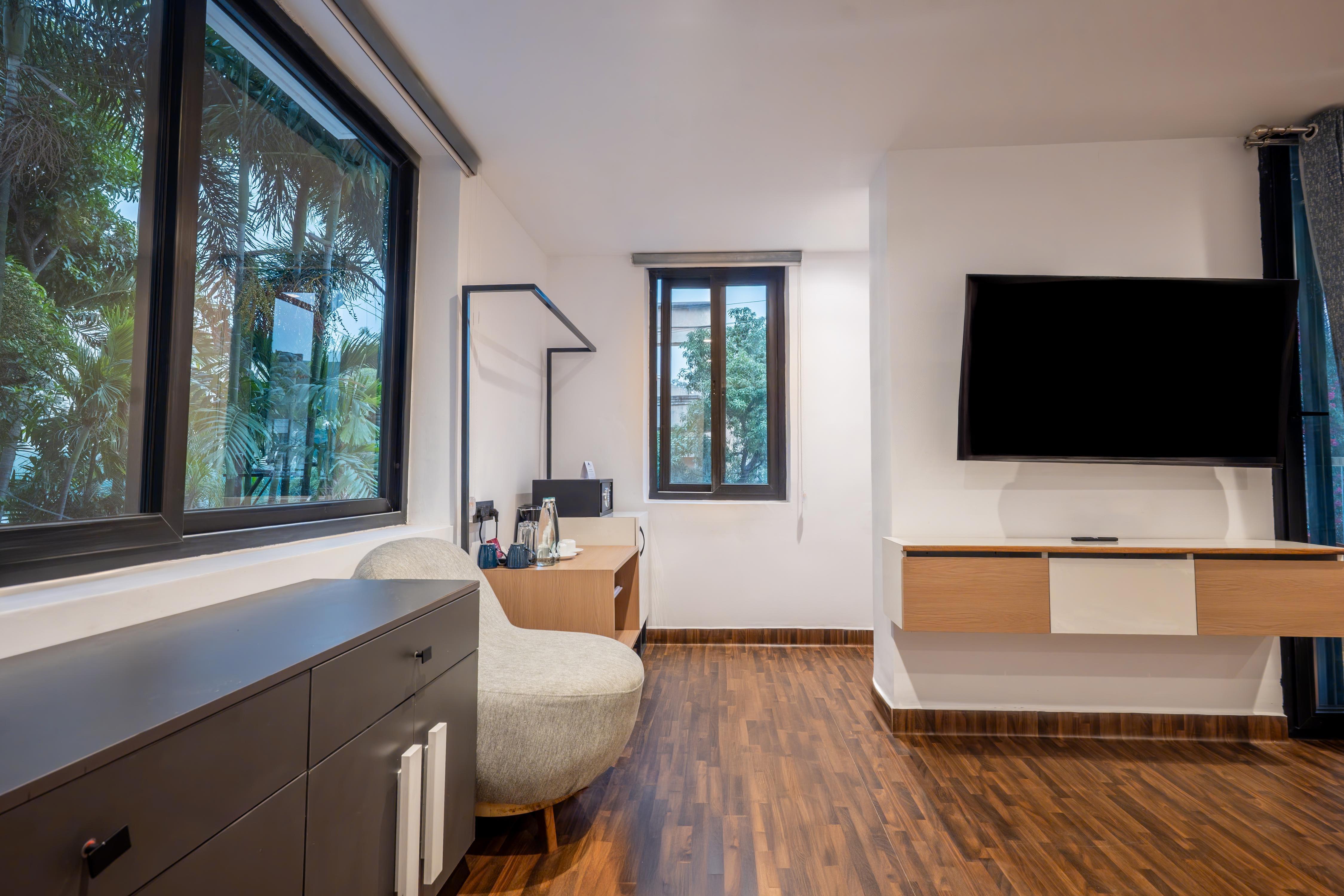 Dreamscape Banjara Hills. Room Type - Family Junior Suite