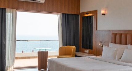 VENGA SEACLIFF RESORT Room Type - Sea view Suite Room with Balcony