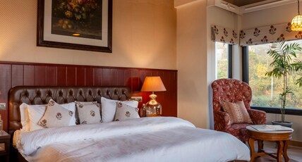 Chakk 109 - Mussoorie Foothills Room Type - King Room 5 w Balcony & Mountain View - Bombay Noir Chakk 109 - Mussoorie Foothills Room Type - King Room 5 w Balcony & Mountain View - Bombay Noir