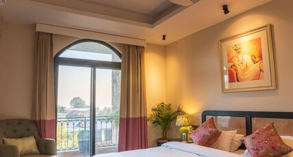 Chakk 109 - Mussoorie Foothills Room Type - King Room 6 w Balcony & Mountain View - Boho Maharaj Chakk 109 - Mussoorie Foothills Room Type - King Room 6 w Balcony & Mountain View - Boho Maharaj