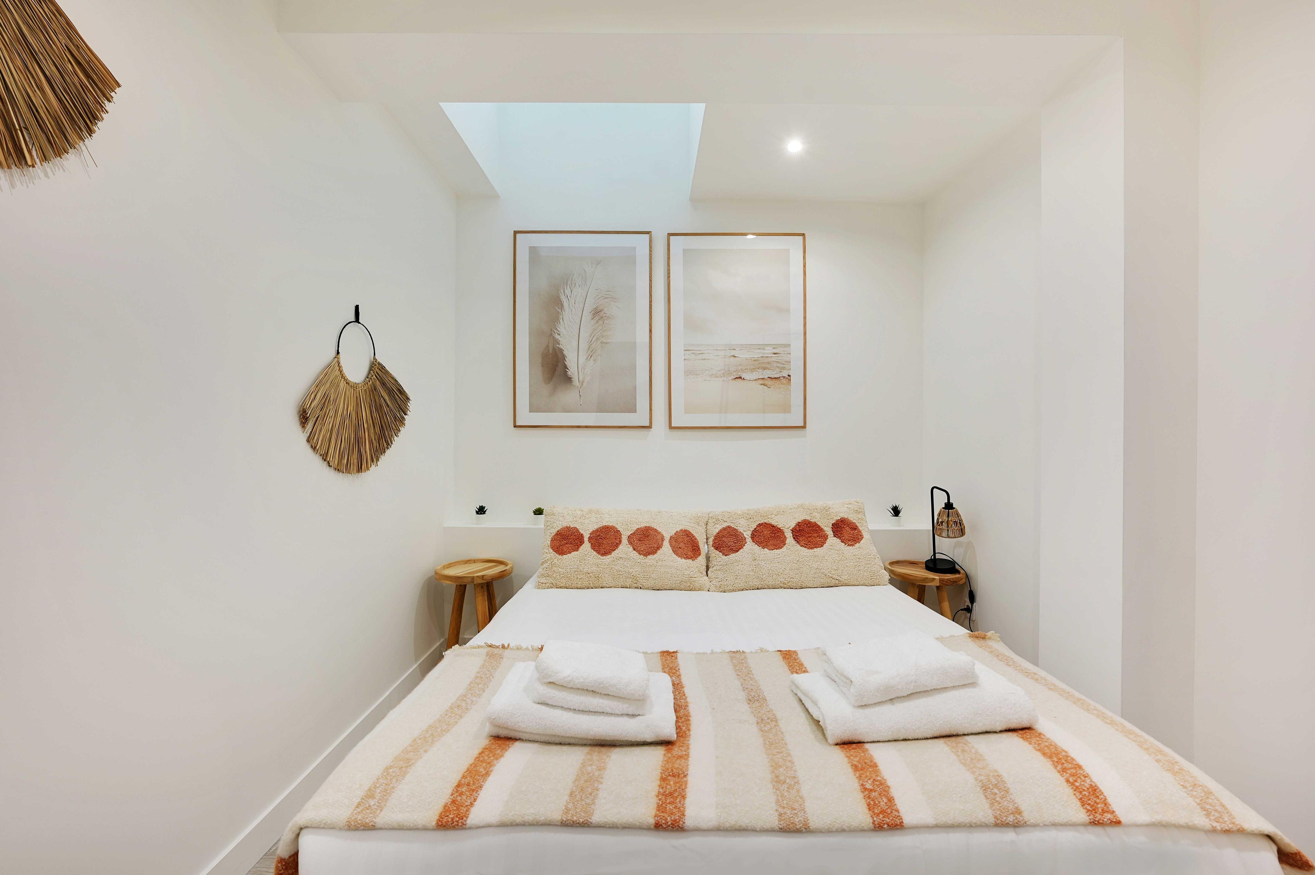 Charming apartment - 1BR/5P - Opera - Tap to explore photos
