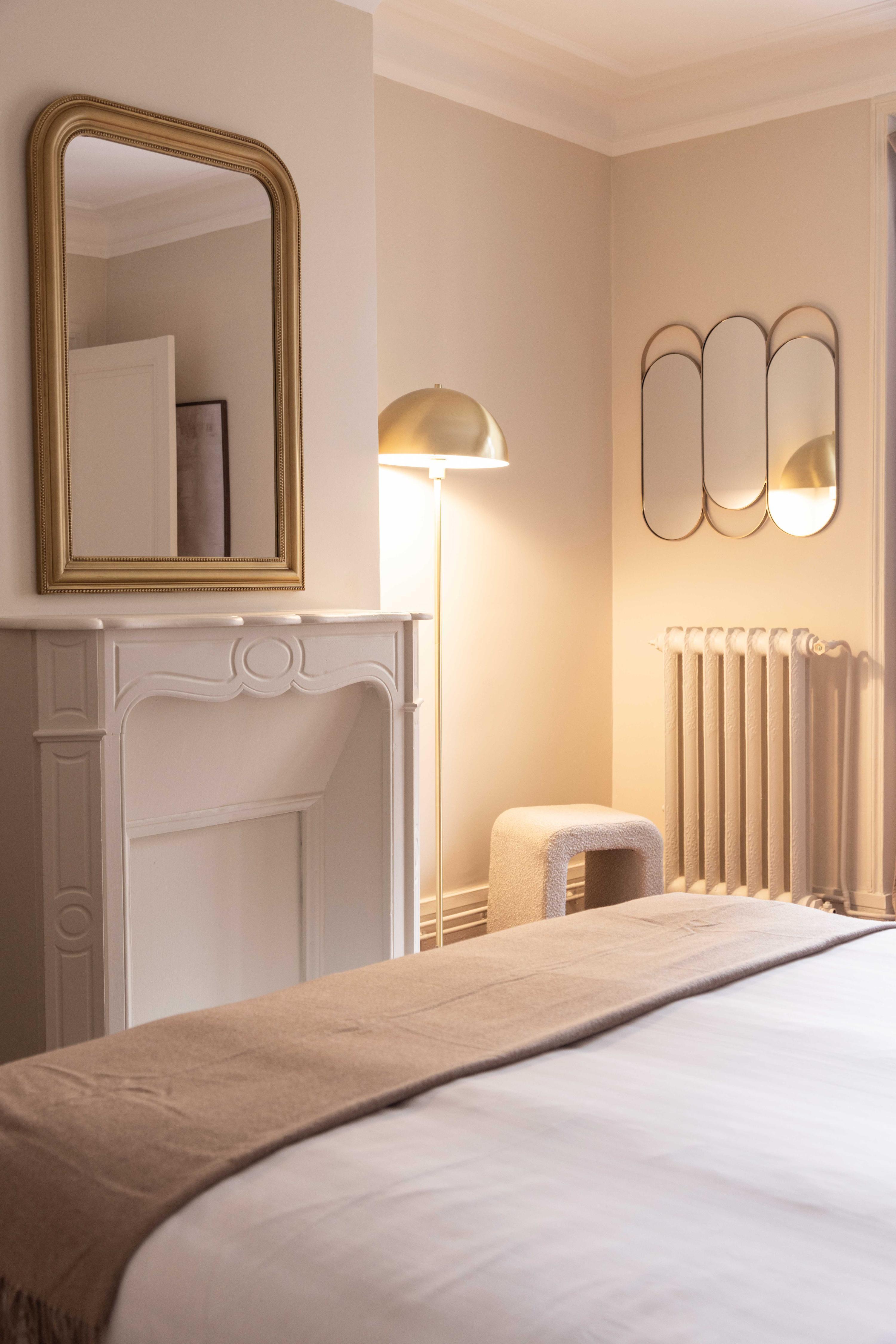 Chic apartment - 5BR/10P - Grenelle/Eiffel Tower - Tap to explore photos