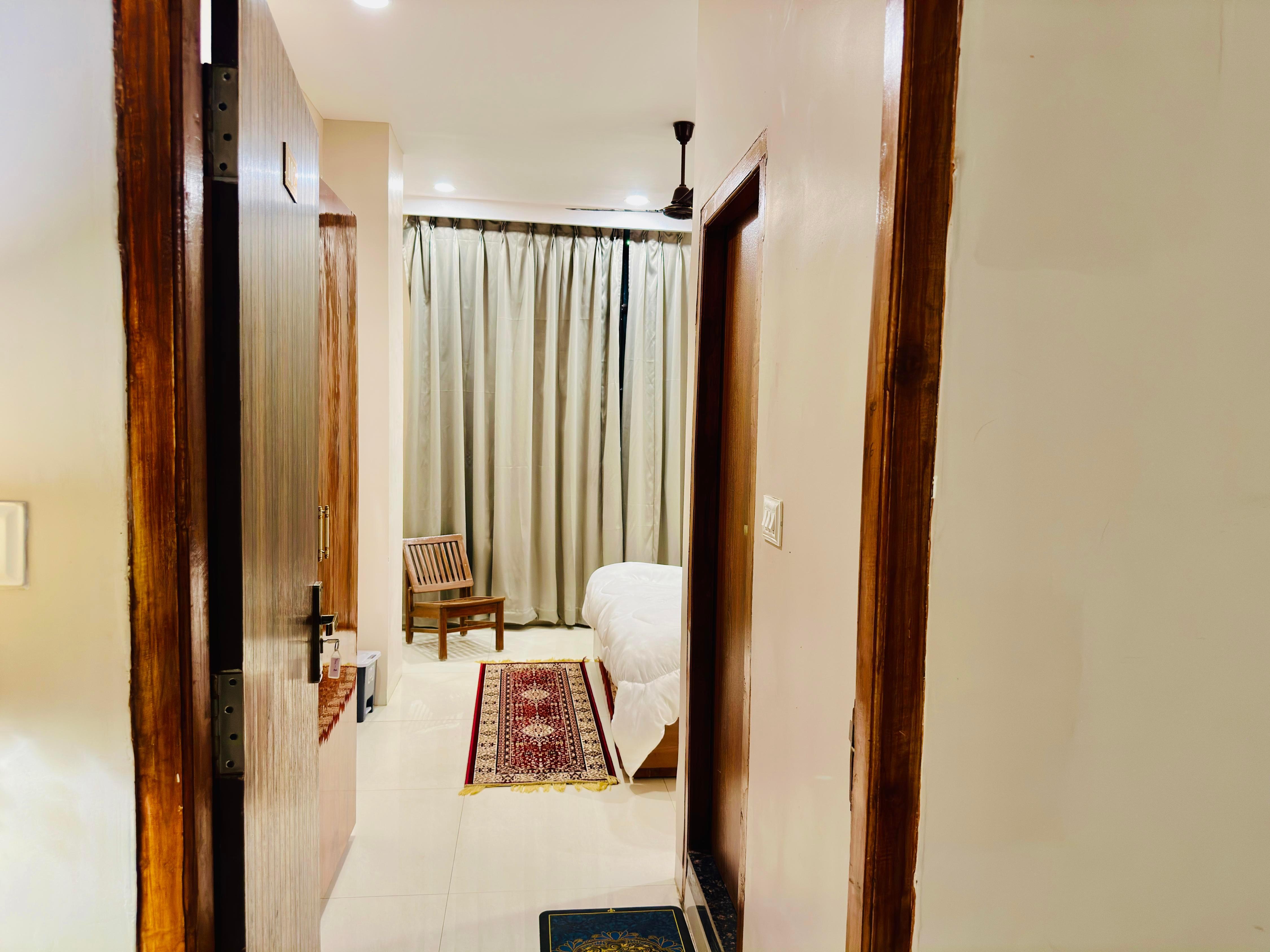 Hotel Gaur Heritage Inn Room Type - Executive room