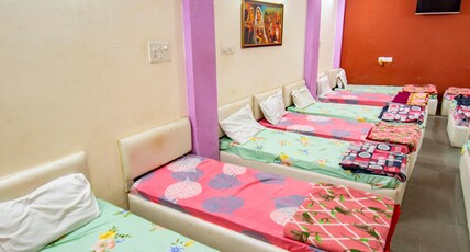 Hotel Shiv Sharnam - Ujjain Room Type - 12 Single Bed Room