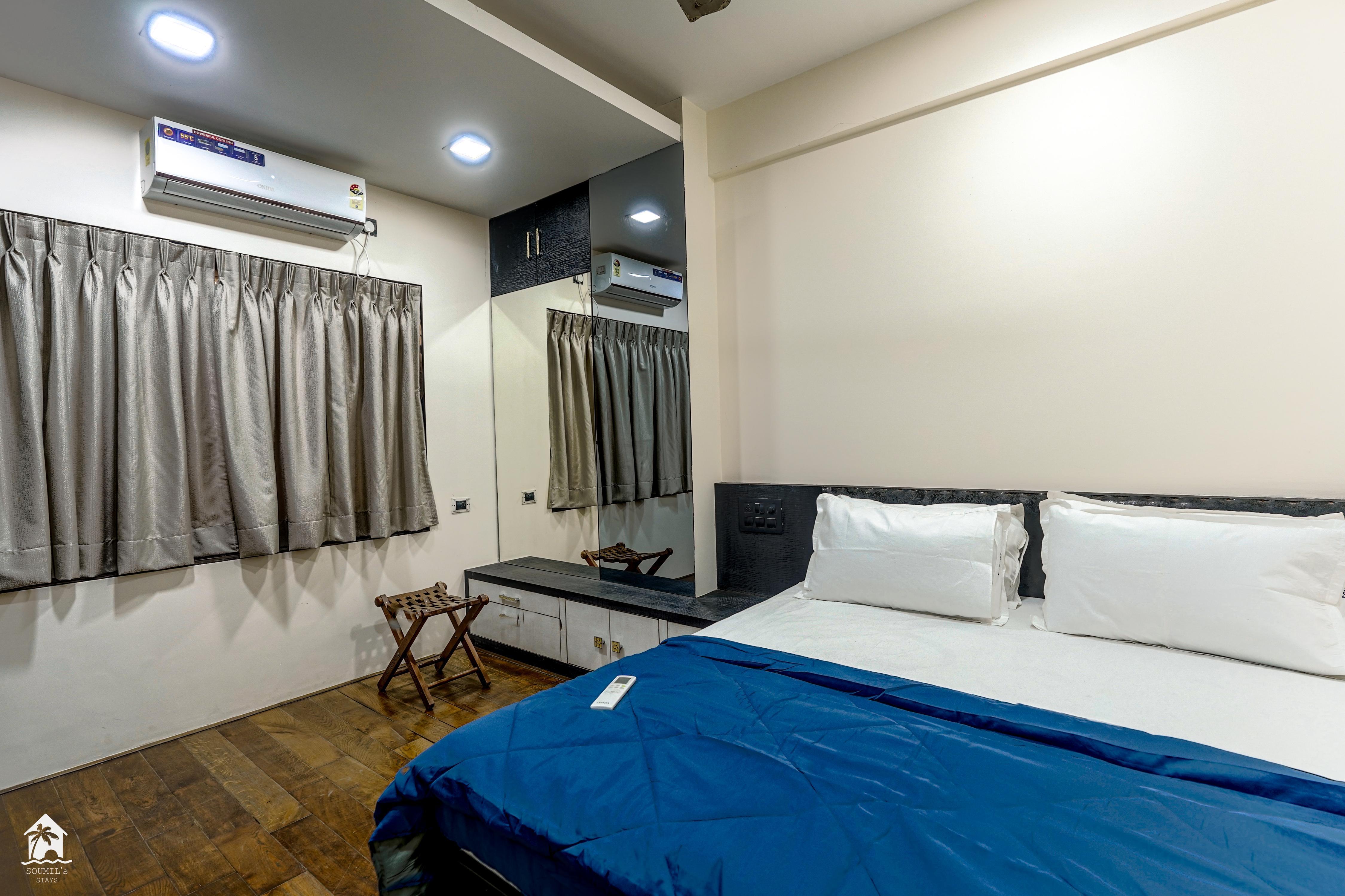 Cherrys by Soumils Stays 3 BHK Apartment - Tap to explore photos
