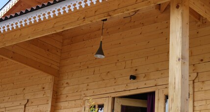 Cloudy Nandy Hills Poombarai Room Type - Twin Wooden Cabins with Moutain view