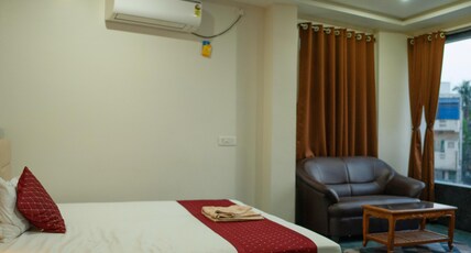 THE AVIOR Room Type - Luxary Room With City View