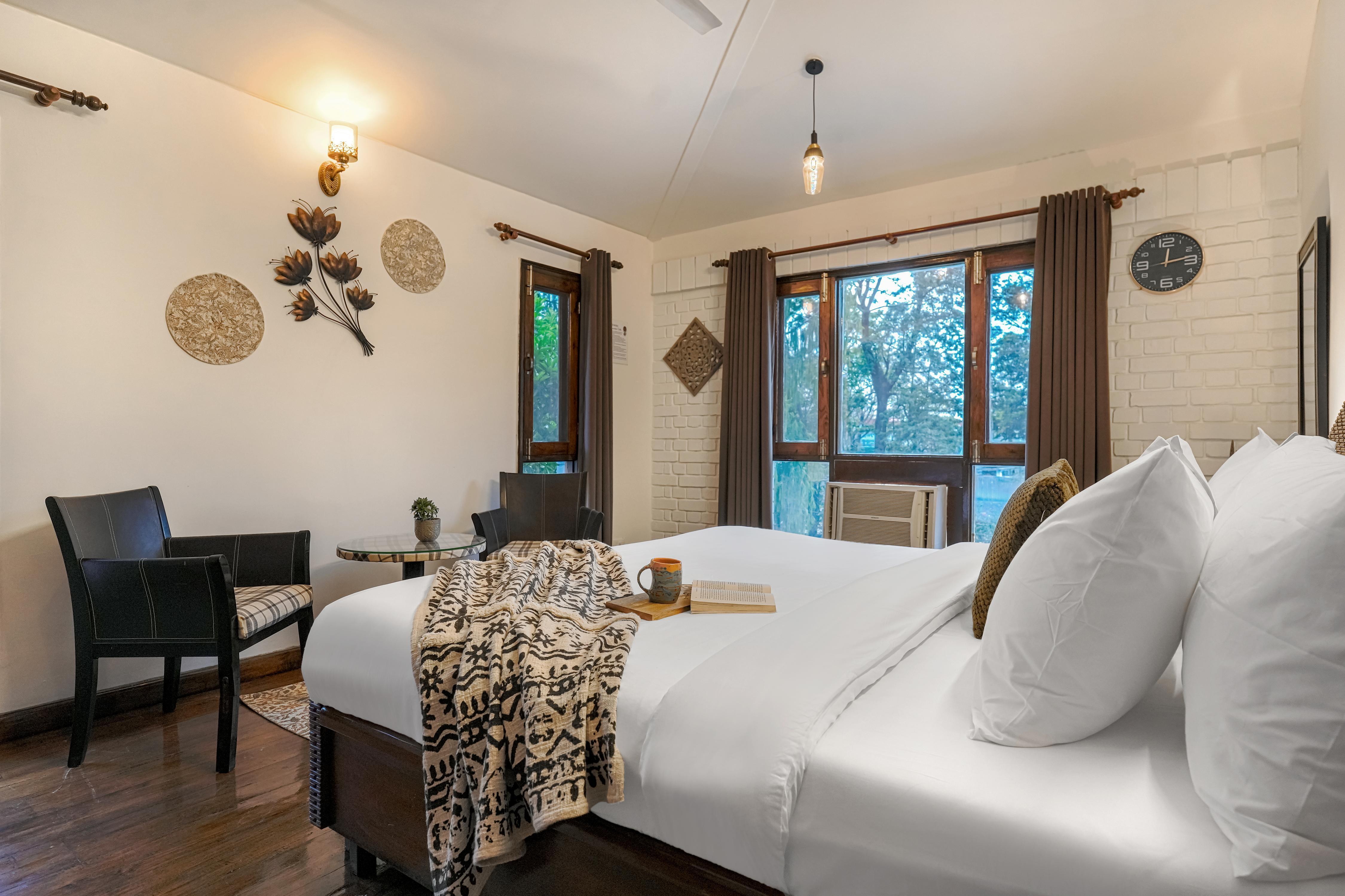 SaffronStays DreamCatcher - Tap to explore photos