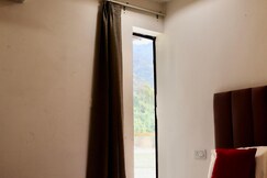Address of HOTEL MAAYAA INN