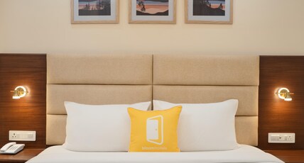 Bloom Boutique - Sector 45 Room Type - Deluxe King