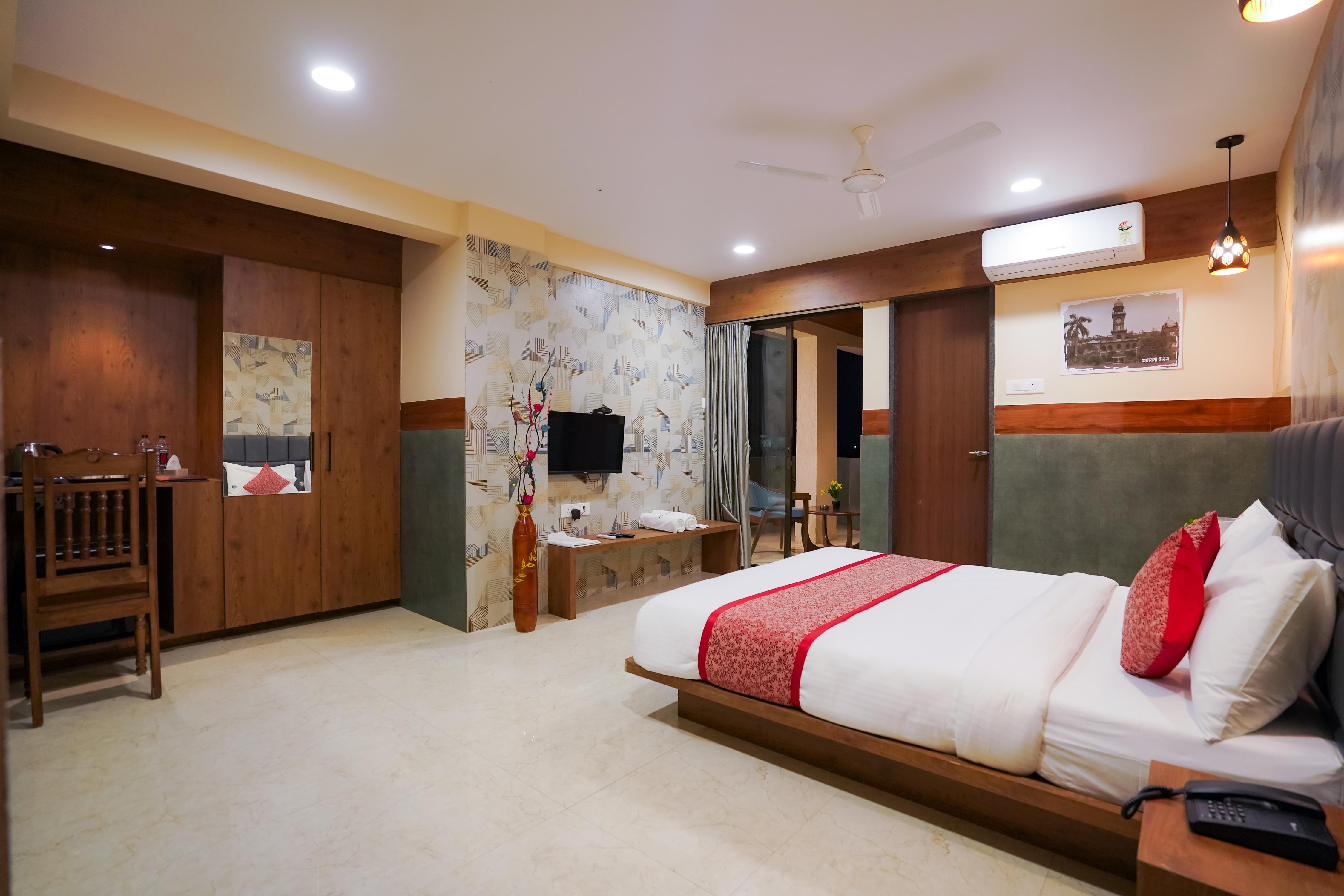 Hotel Kolhapur Stay - Tap to explore photos