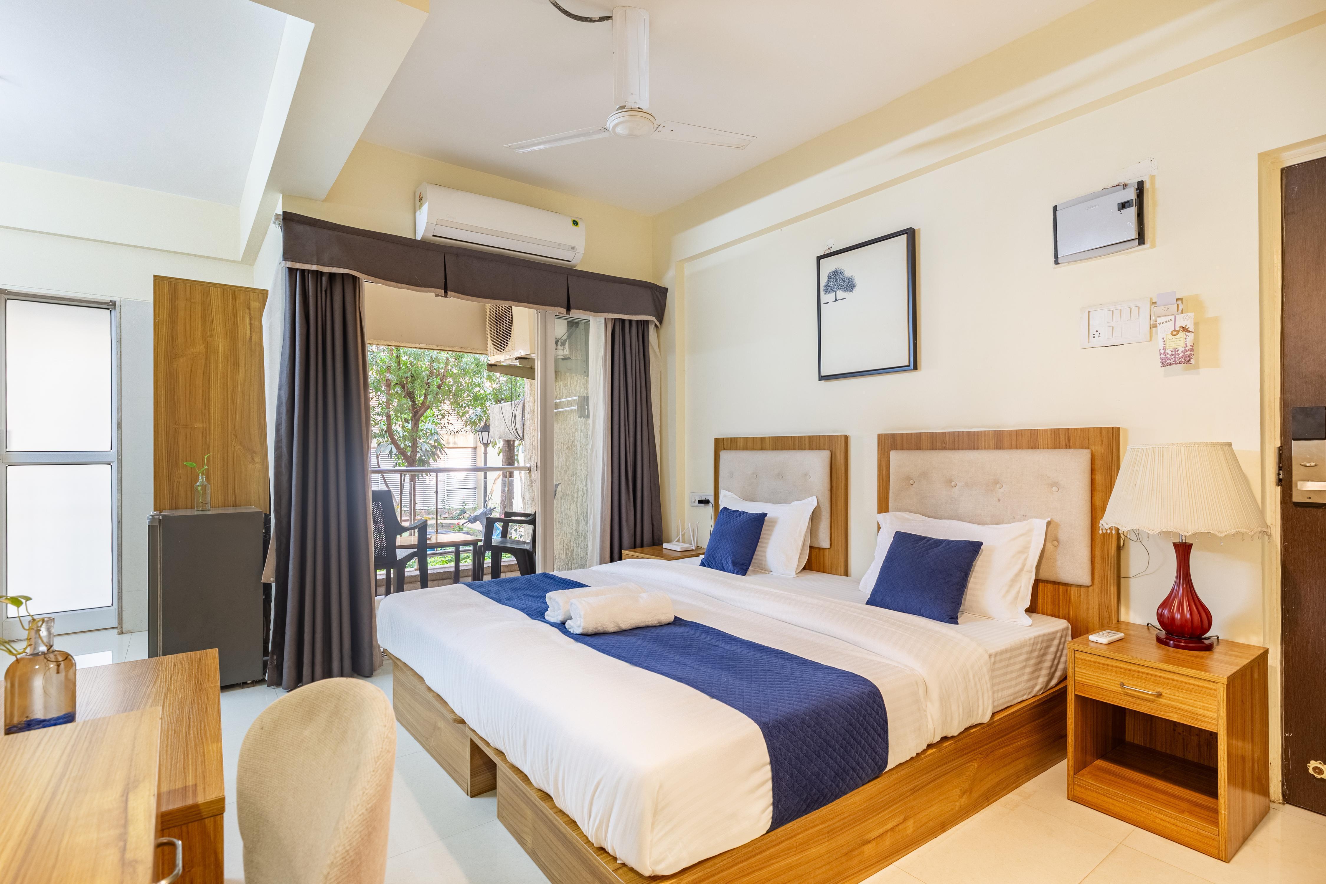 Golden Waves Holidays Room Type - Deluxe Rooms