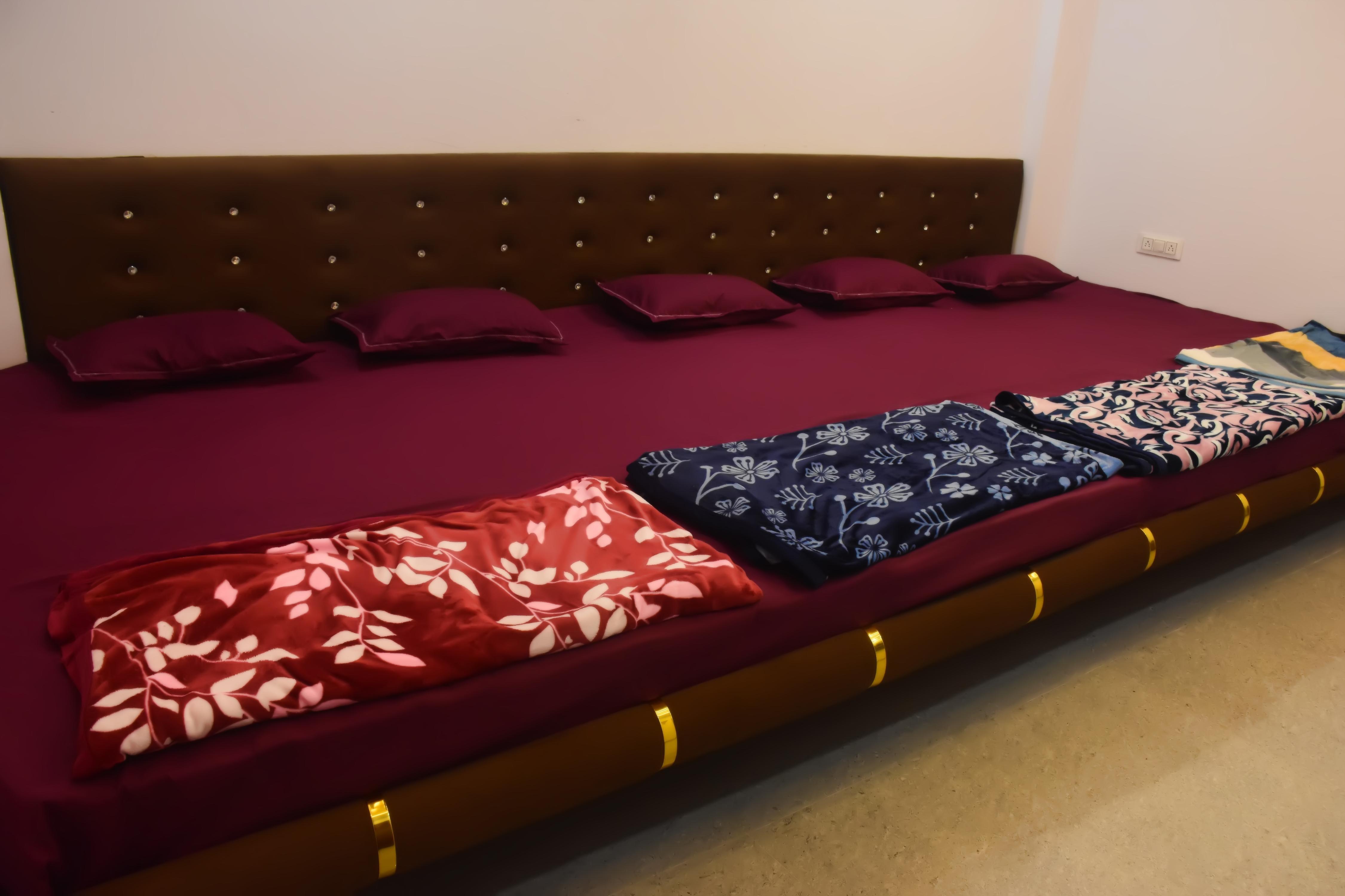 Devansh Homestay Room Type - Bedroom 2