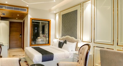 Alivaa Hotel, McLeodganj  Best Dhauladhar View | Infinity Pool & Sky Garden Room Type - Super Deluxe Room with Balcony