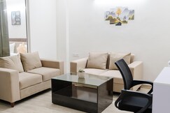 Travert Apartment