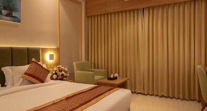Hotel Grand Ajantha Room Type - Deluxe Double