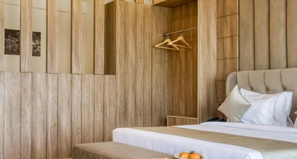 Corbett Elegant Retreat Room Type - Junior Suites