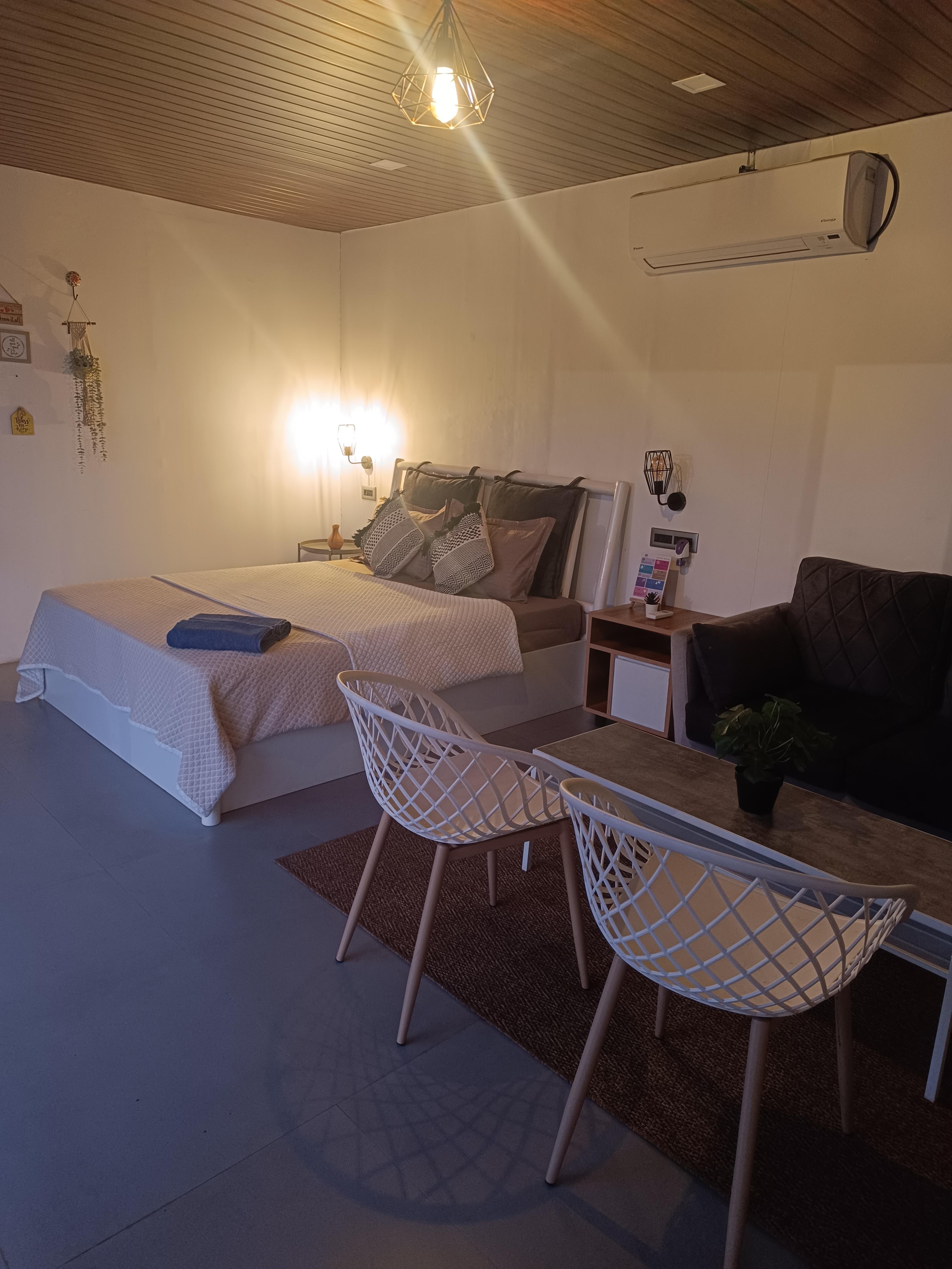 Cucubanos 4bhk Villa - Tap to explore photos