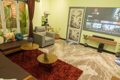 La Plage Luxe - Luxury Homestay 3 Mins Walk  Beach