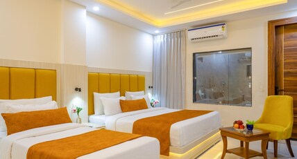 Hotel Urban Lion - Delhi Airport Room Type - Executive Triple Bed Hotel Urban Lion - Delhi Airport Room Type - Executive Triple Bed