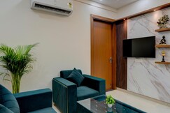 The Lodgers 1 BHK Service Apartment Near Artemis Hospital