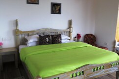 Atal -Retreat and Relaxation at Vibhasa Villa with Gazebo