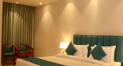 Aayra Dehradun Room Type - Deluxe Room with Working Desk