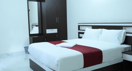 Utopia Cochin - Cusat Room Type - Deluxe Double AC Room