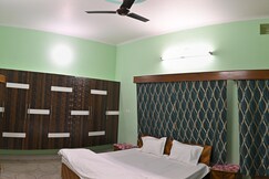 Shri Shyam Guest House