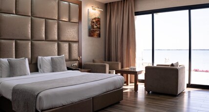 Palma Beach Resort and Spa Room Type - Deluxe Room Sea View