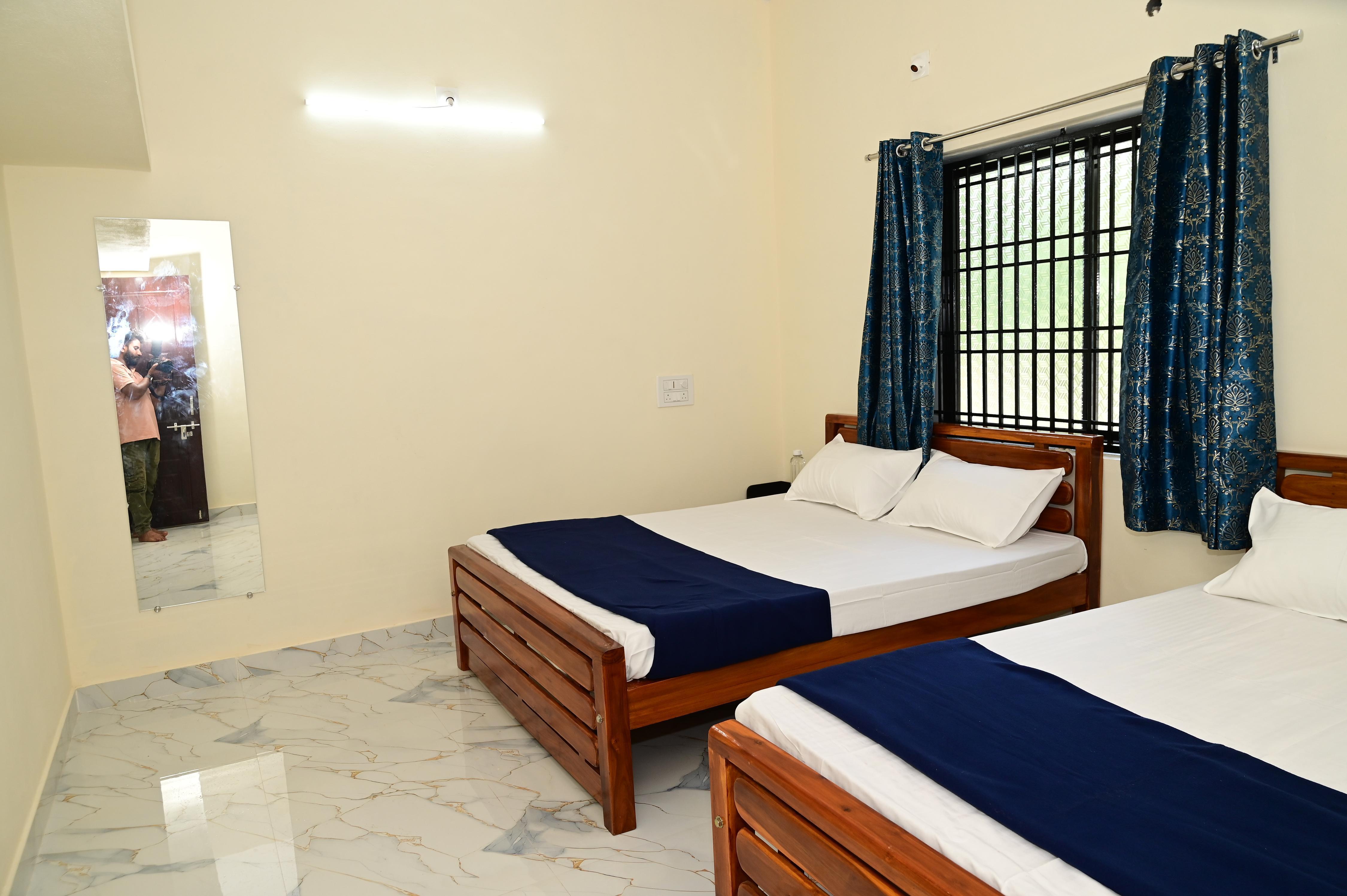 George's Legacy Stay Room Type - Bedroom 1