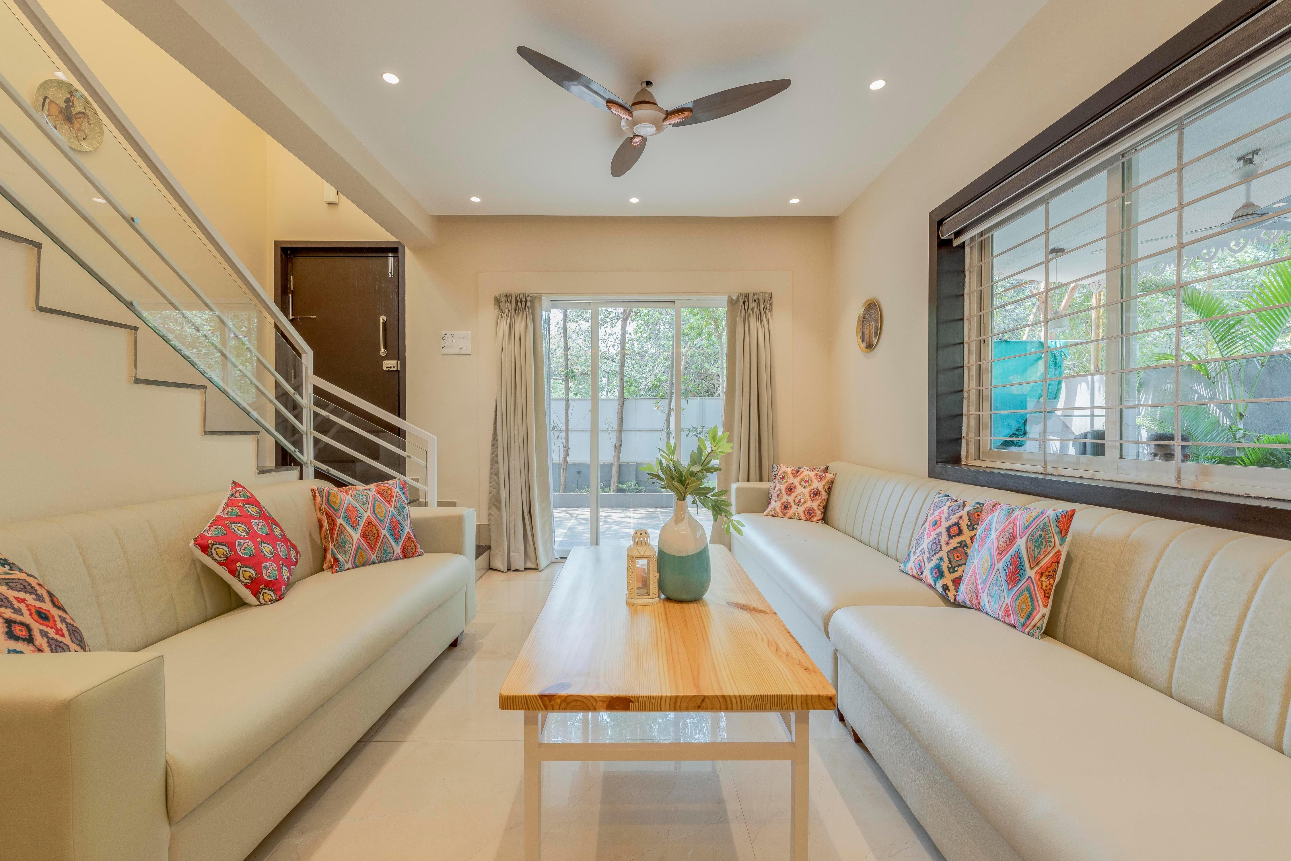 Staymaster Mango Mirage 10BHK  - Tap to explore photos