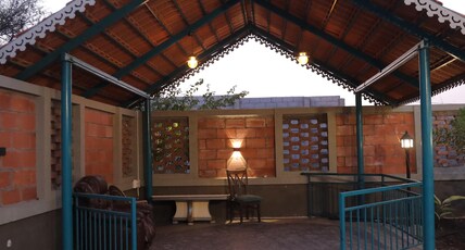 Vintage Hills Resort Room Type - Luxury Pool Villa