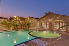 Villa Euphoria Resort at Statue of Unity