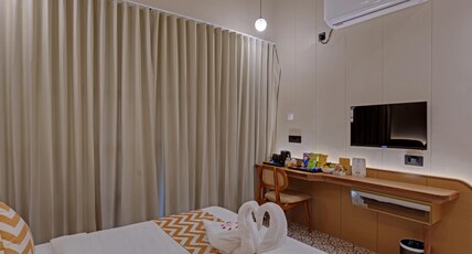 Villa Euphoria Resort at Statue of Unity Room Type - MOUNTAIN VIEW ROOMS