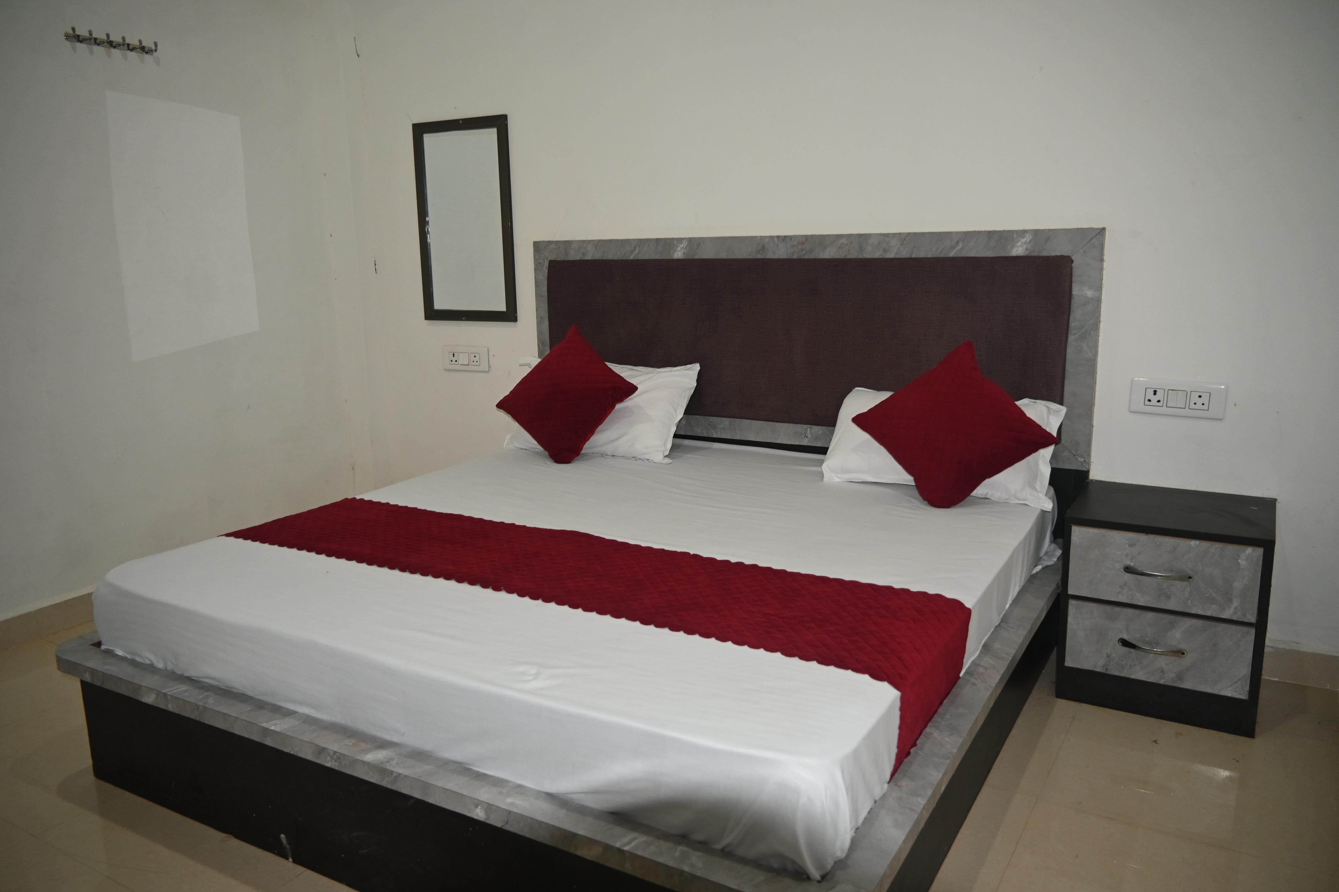 Bharat Guest House Room Type - Double Room