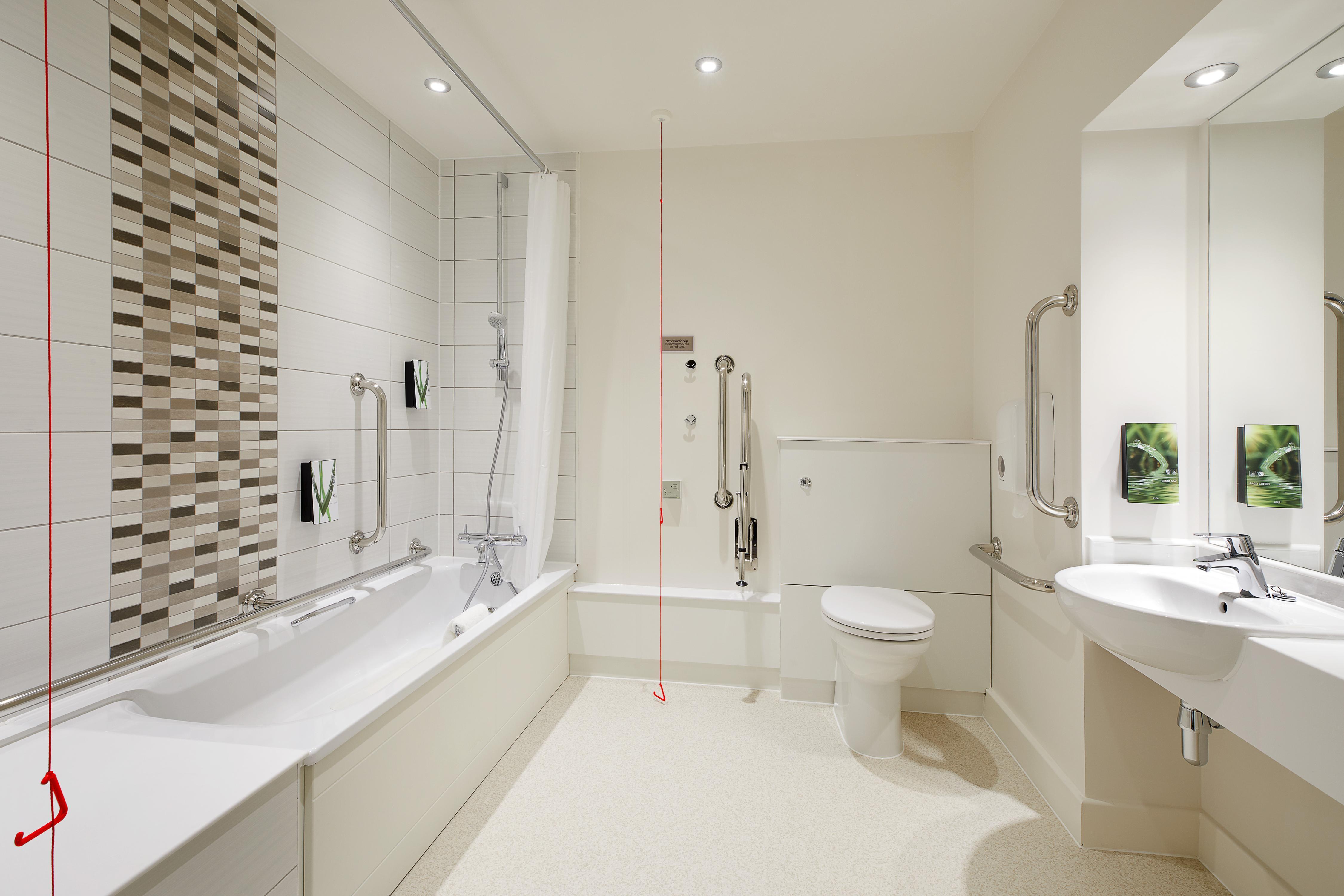 Premier Inn Worksop - Tap to explore photos