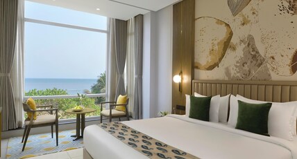 Gateway Diu Room Type - Deluxe Sea View King Bed Room