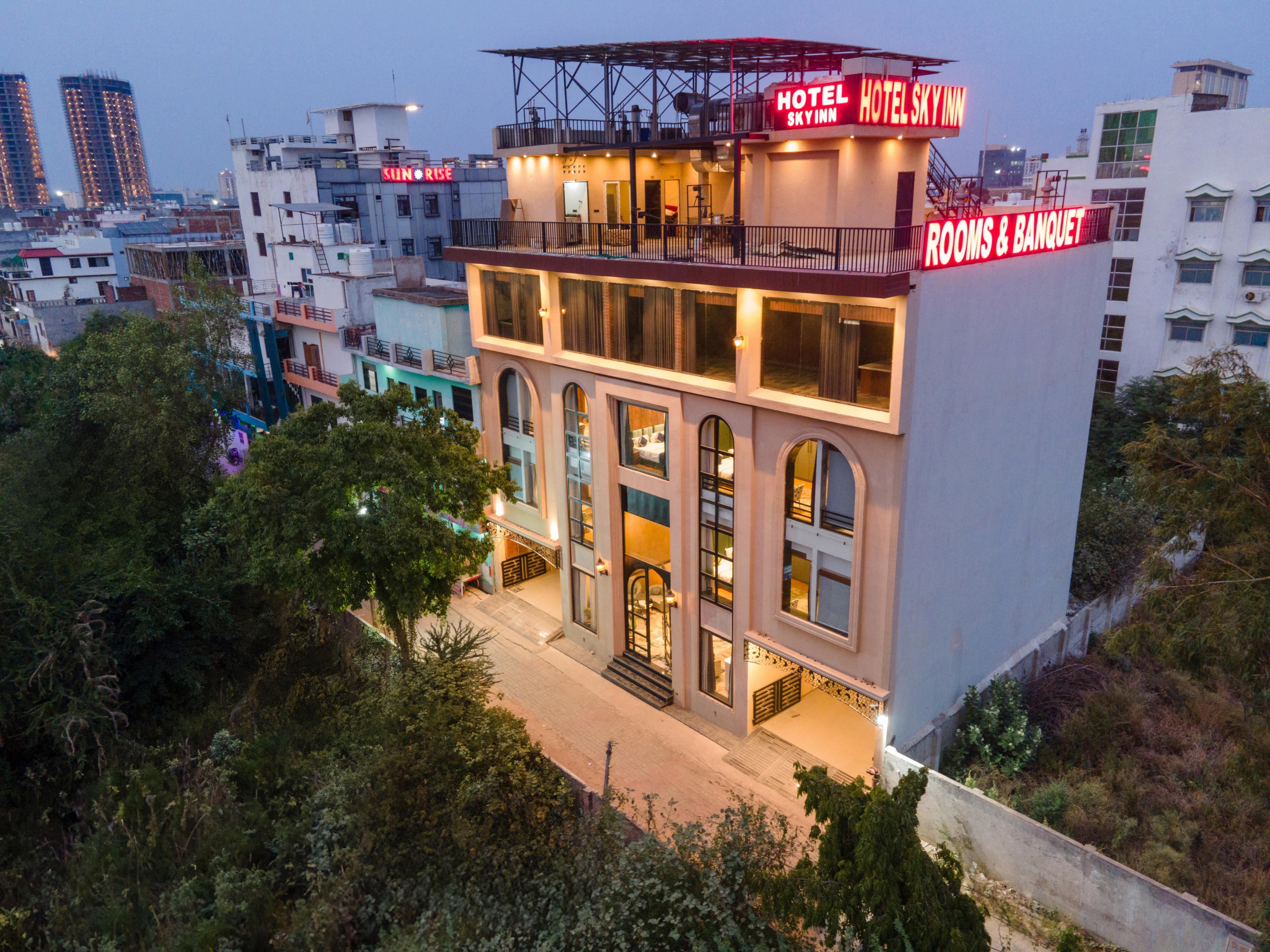 Hotel Sky Inn