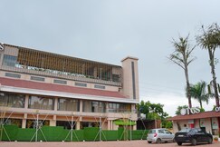Rooms of The Grand Suncity Hotel & Resorts