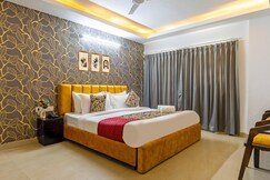 HOTEL RAVIN