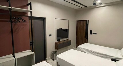 K B Marina Park Room Type - Standard Triple Deluxe