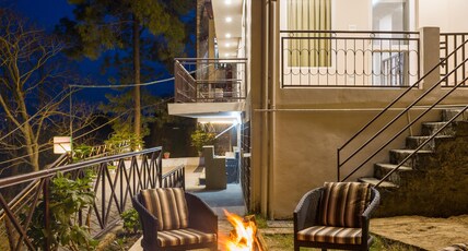 Charming 3 BHK Hilltop Hideaway with Garden & Scenic Views Room Type - Charming 2 BHK Hilltop Hideaway with Garden & Scenic Views