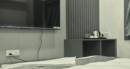 HOTEL GATEWAY - ASANSOL Room Type - Deluxe Room HOTEL GATEWAY - ASANSOL Room Type - Deluxe Room