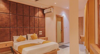 Hotel Beverly Palace Kozhikode Room Type - Super Deluxe AC Room