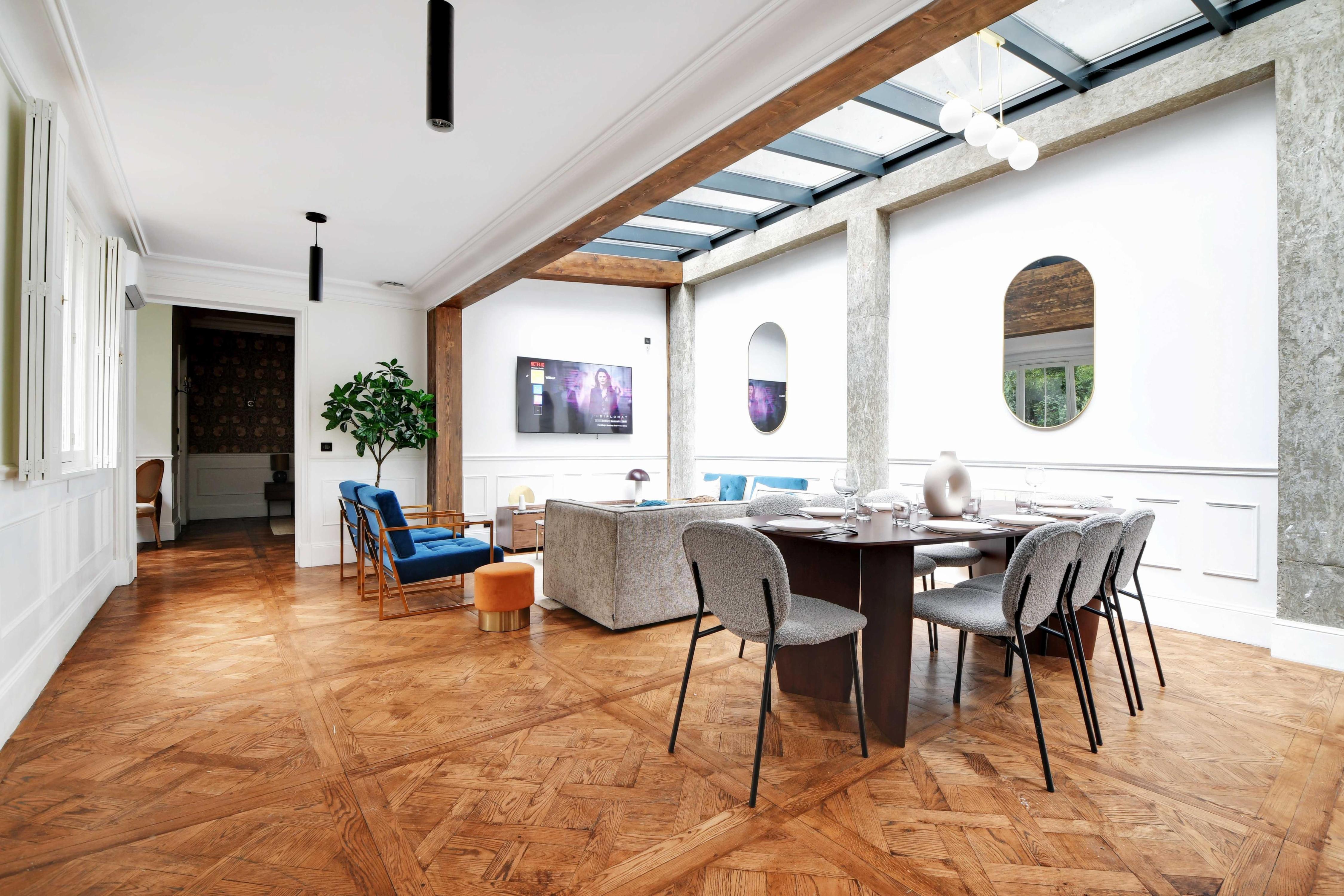 Exceptional apartment - 3BR/8P - Pantheon