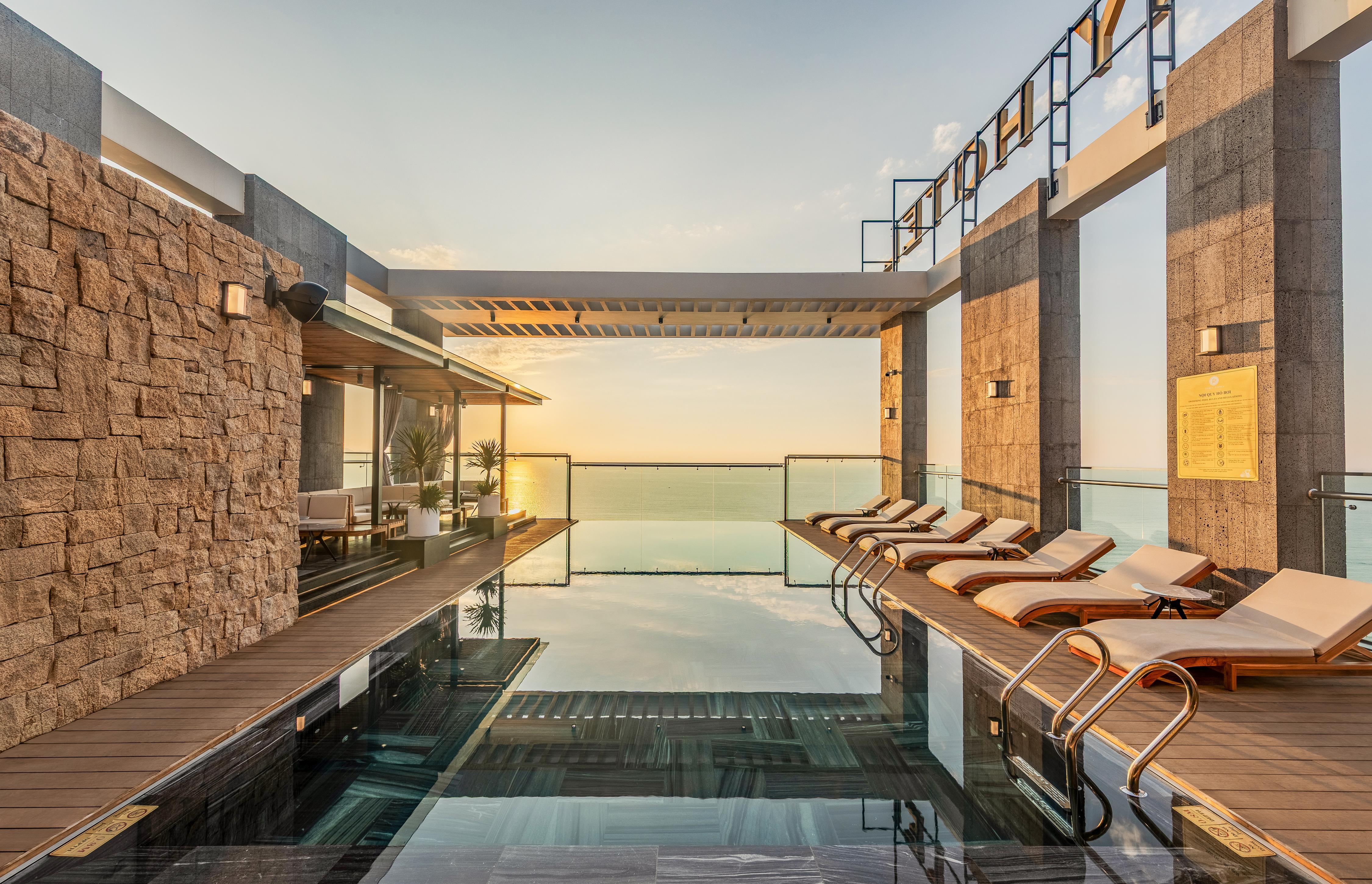 PHUC LONG LUXURY DANANG
