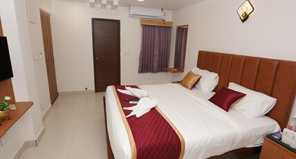 Hotel Devi Paradise Room Type - Deluxe Double Room