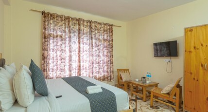 The Nature Crest Manali Room Type - King Room with Balcony Mountain & Orchid View The Nature Crest Manali Room Type - King Room with Balcony Mountain & Orchid View