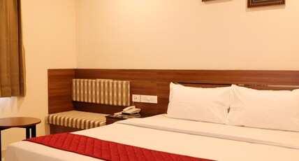 HOTEL LE PALACE Room Type - Superior King HOTEL LE PALACE Room Type - Superior King